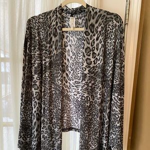 Point leopard slinky jacket.  Size L